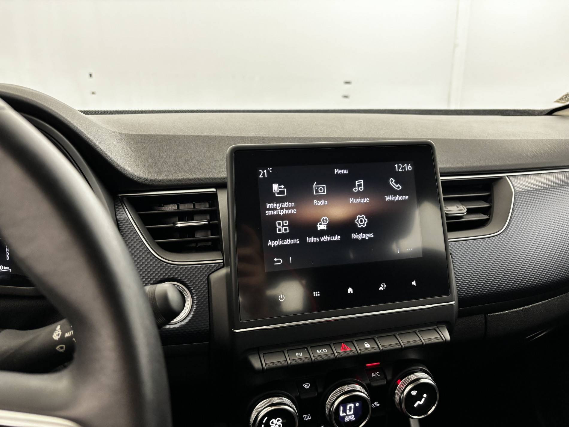 Vente en ligne Renault Arkana  E-Tech 145 au prix de 19 990 €