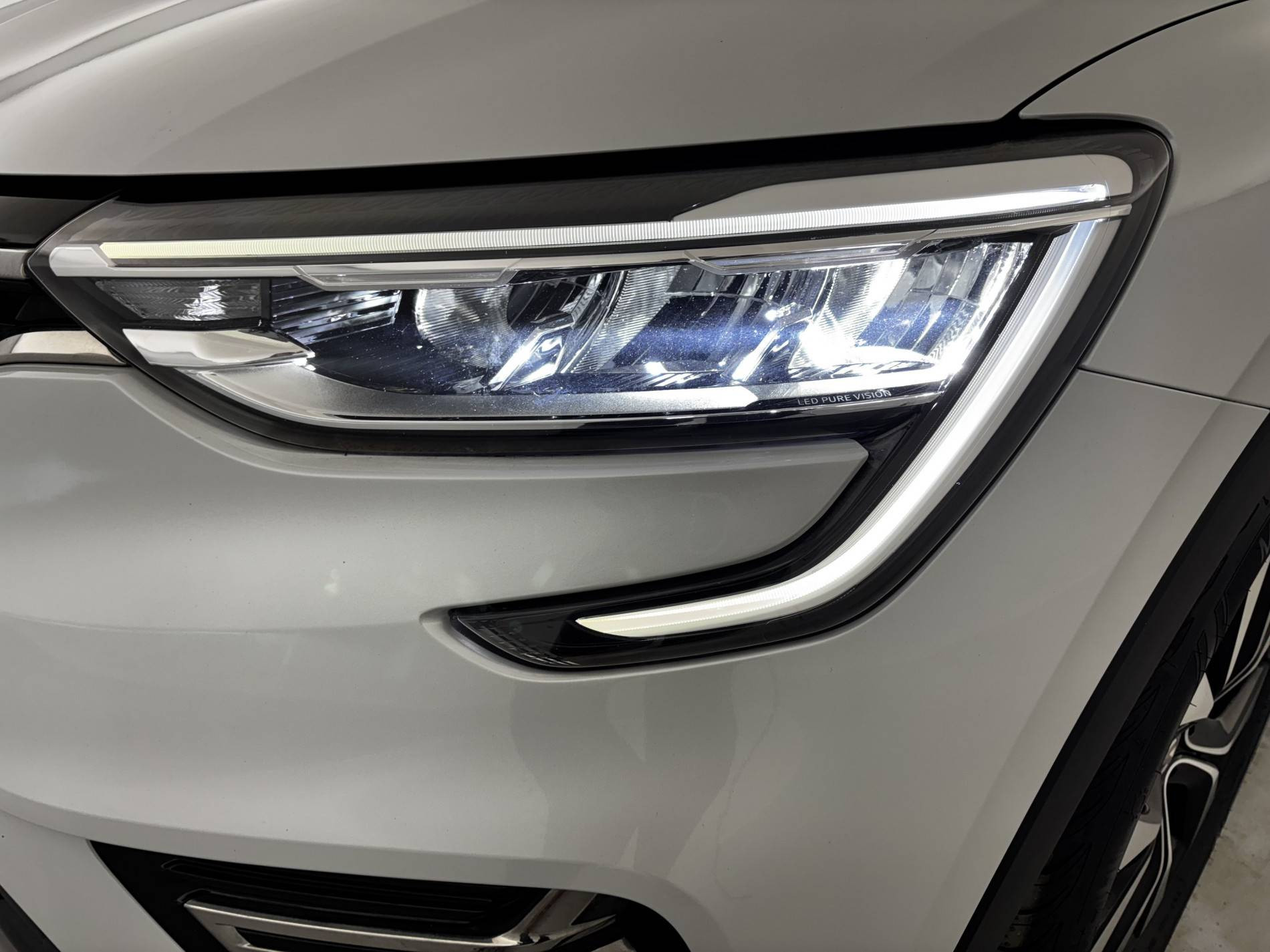 Vente en ligne Renault Arkana  E-Tech 145 au prix de 19 990 €