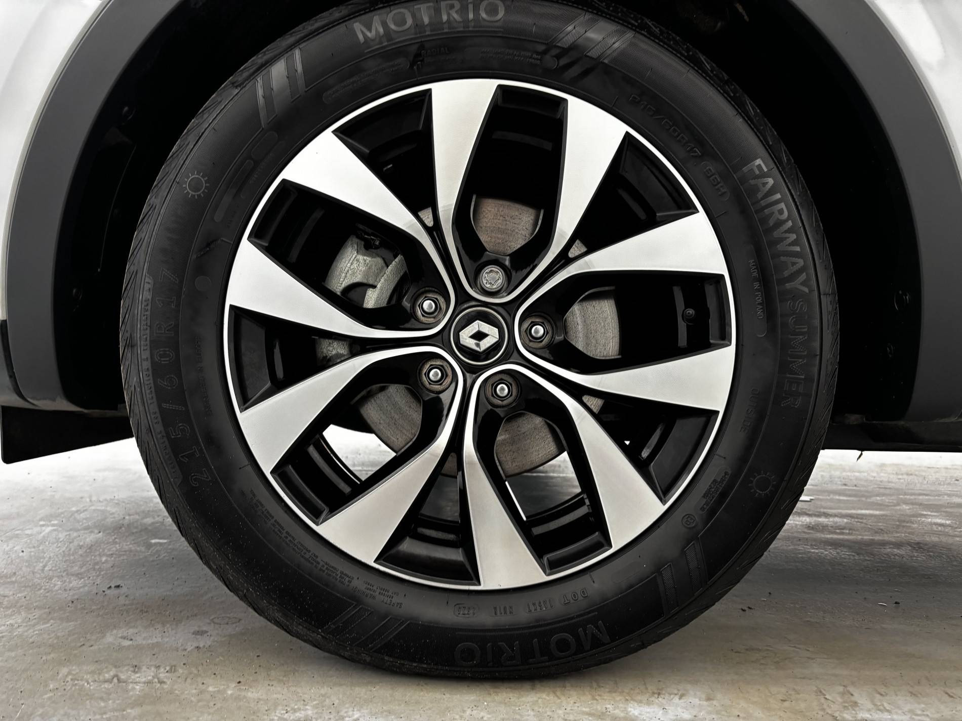 Vente en ligne Renault Arkana  E-Tech 145 au prix de 19 990 €