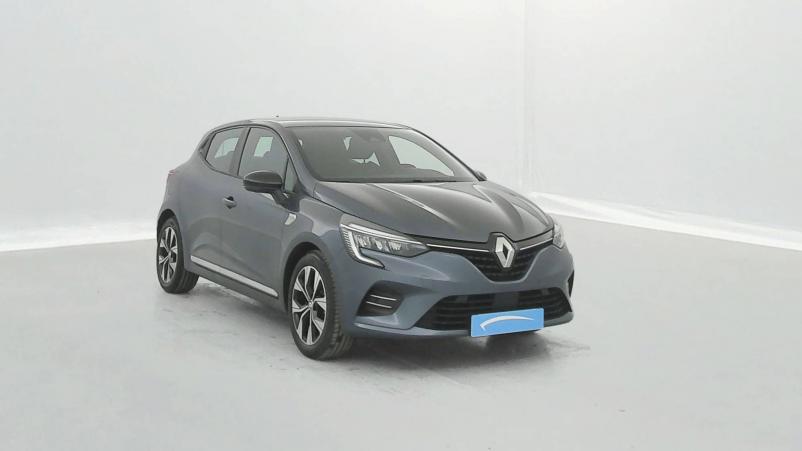 Vente en ligne Renault Clio 5 Clio E-Tech 140 - 21N au prix de 17 900 €