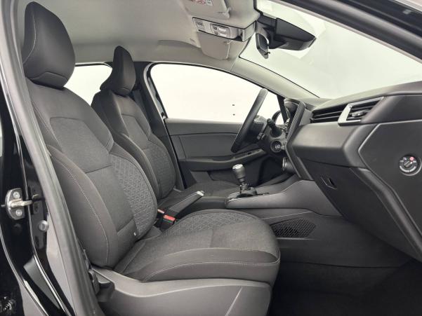 Vente en ligne Renault Clio 5 Clio TCe 90 au prix de 15 990 €