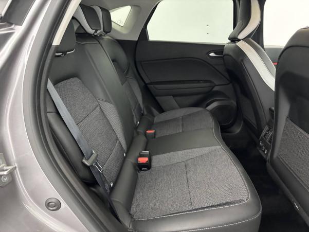 Vente en ligne Renault Captur  mild hybrid 160 EDC au prix de 20 890 €