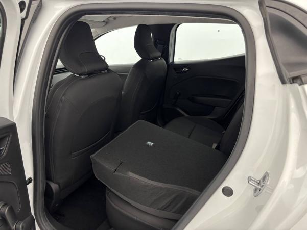 Vente en ligne Renault Clio 5 Clio TCe 90 - 21 au prix de 14 900 €