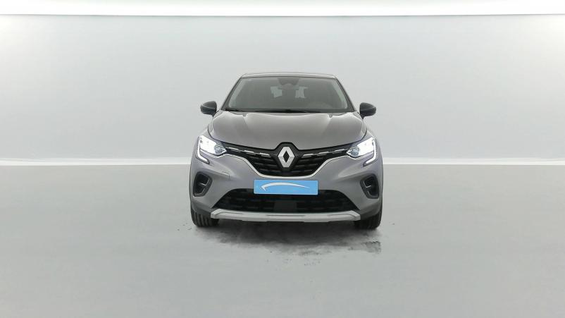 Vente en ligne Renault Captur  mild hybrid 160 EDC au prix de 20 890 €