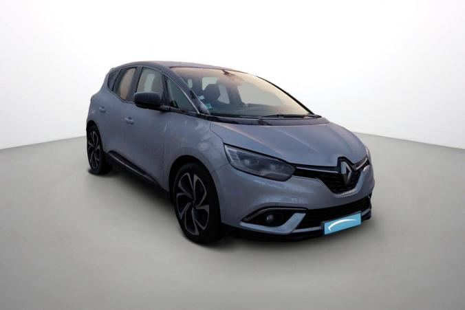 Vente en ligne Renault Scenic 4 Scenic Blue dCi 120 au prix de 17 490 €