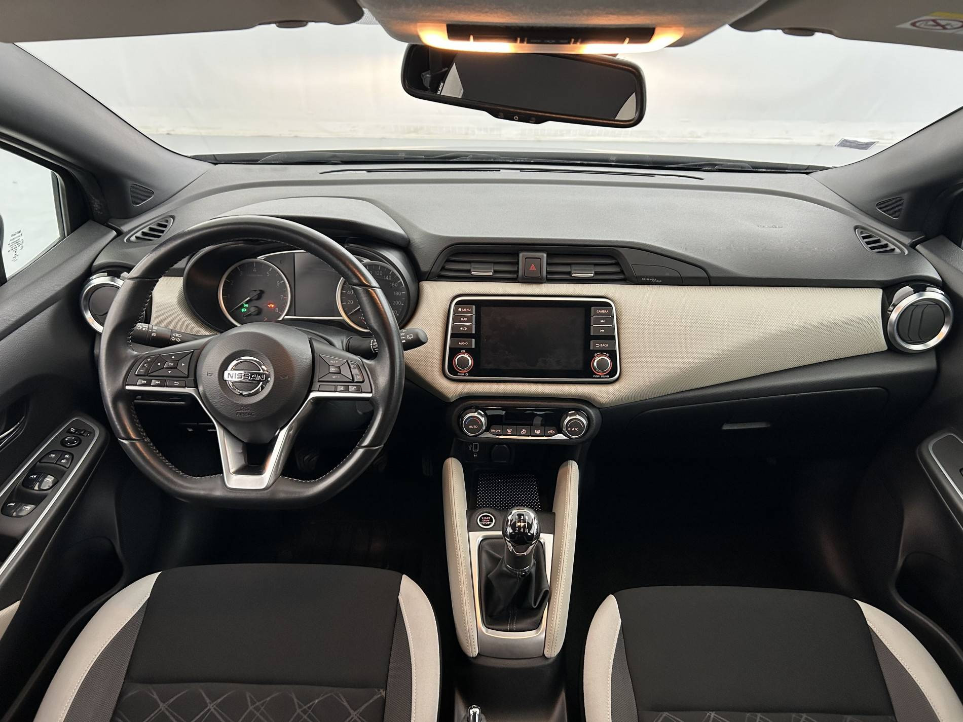 Vente en ligne Nissan Micra Micra IG-T 100 au prix de 11 990 €