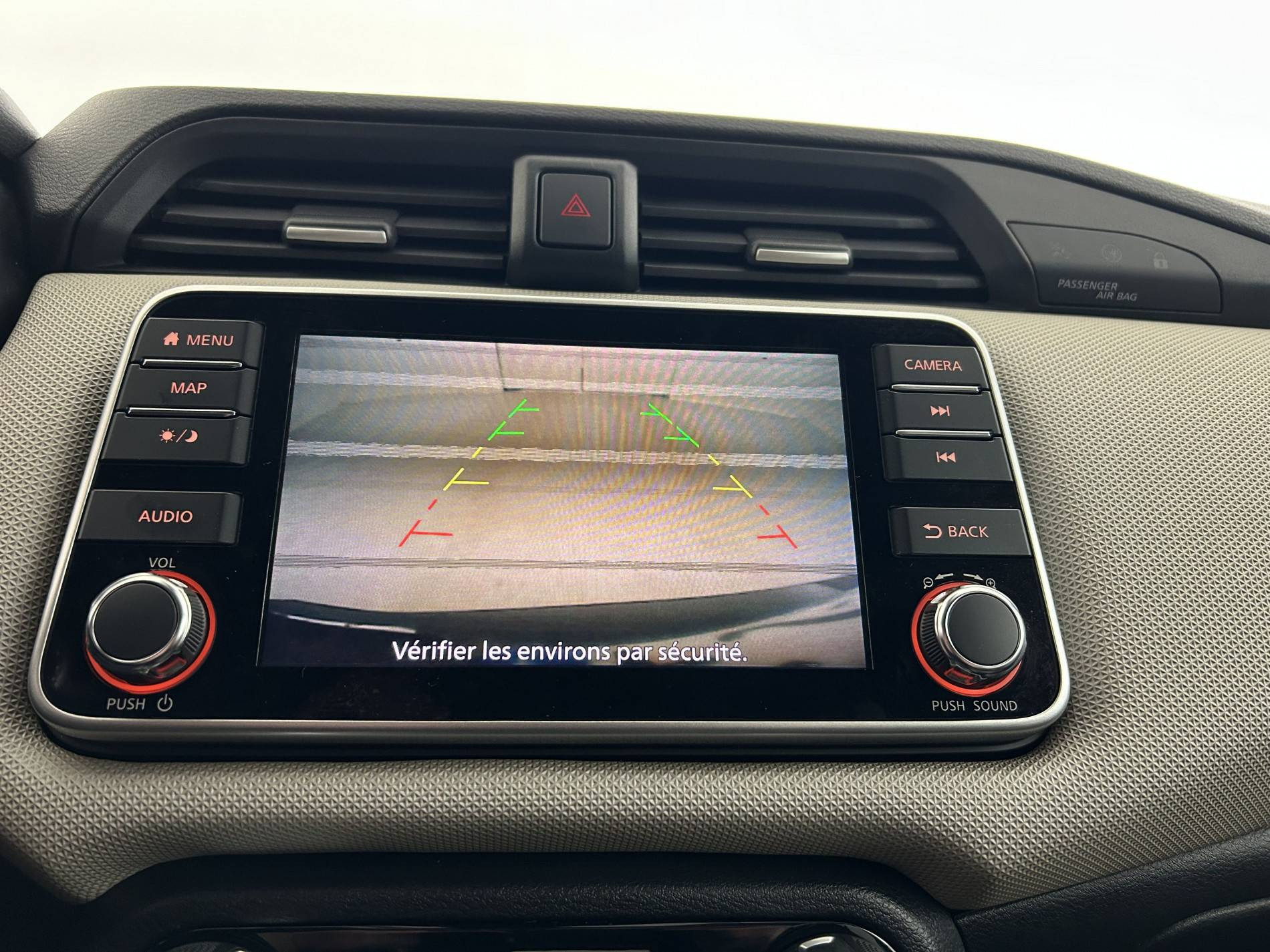 Vente en ligne Nissan Micra Micra IG-T 100 au prix de 11 990 €