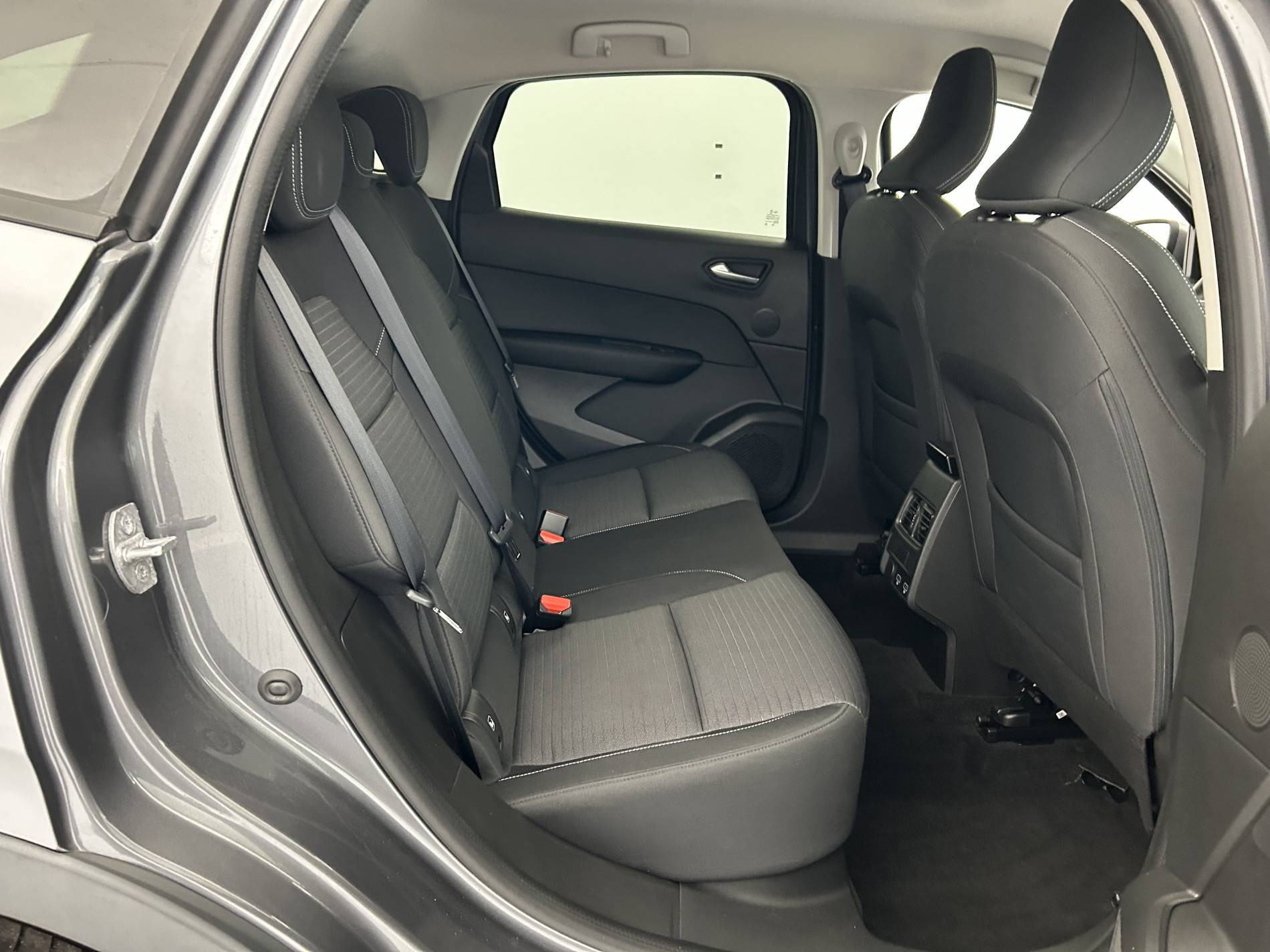 Vente en ligne Renault Arkana  mild hybrid 140 EDC FAP - 22 au prix de 22 690 €