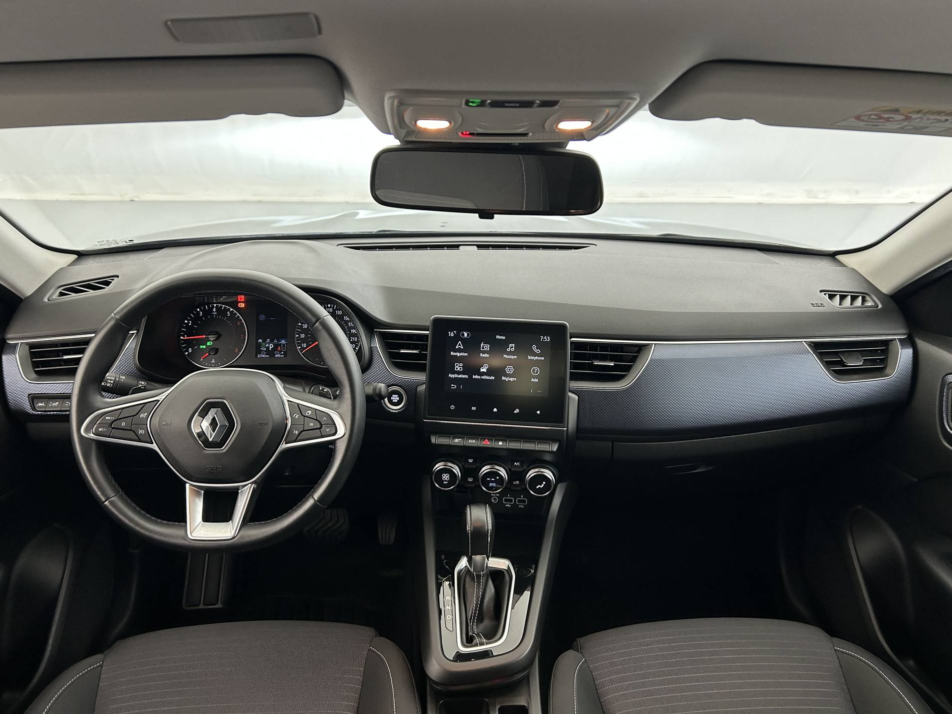 Vente en ligne Renault Arkana  mild hybrid 140 EDC FAP - 22 au prix de 22 690 €