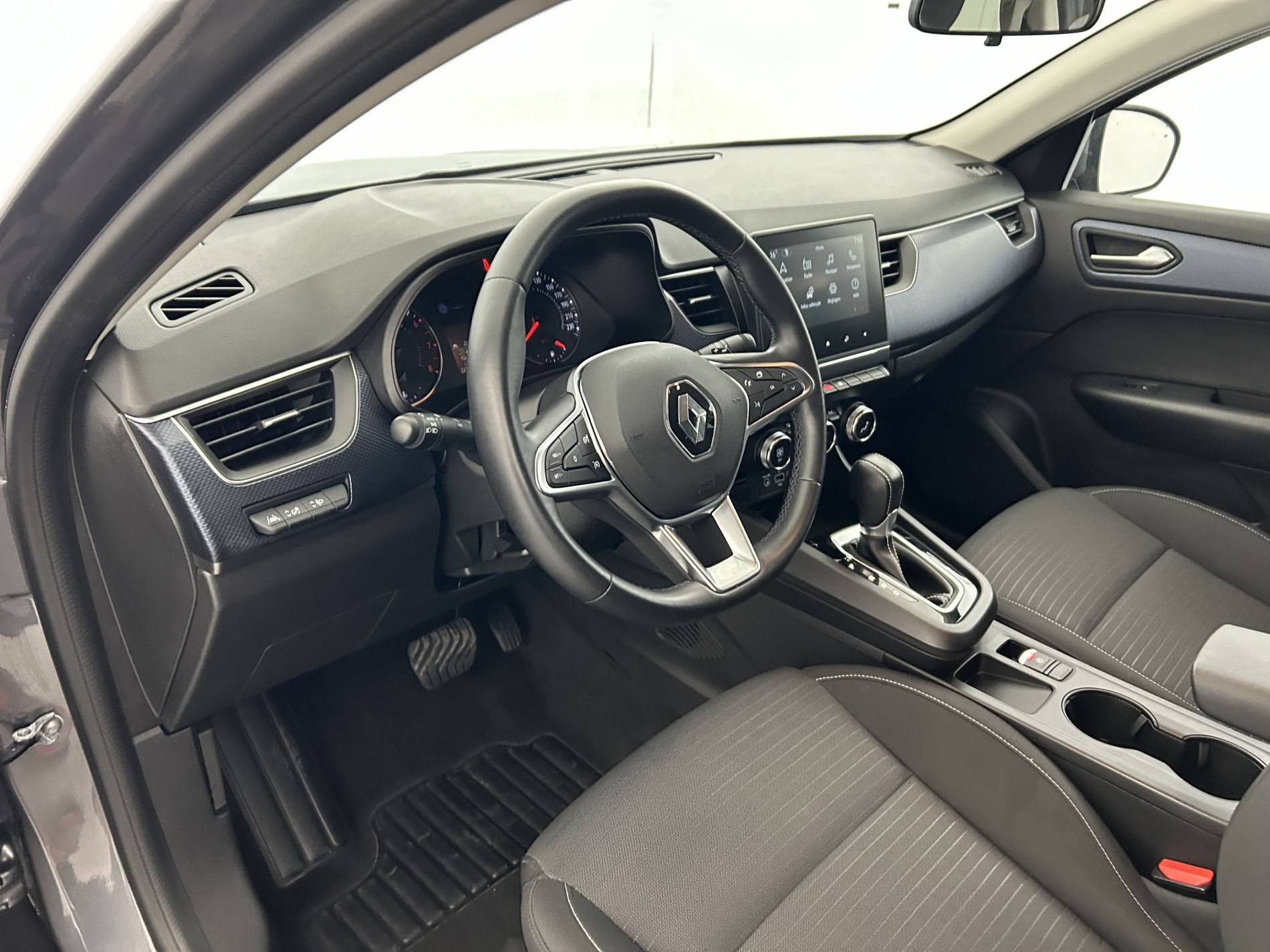 Vente en ligne Renault Arkana  mild hybrid 140 EDC FAP - 22 au prix de 22 690 €