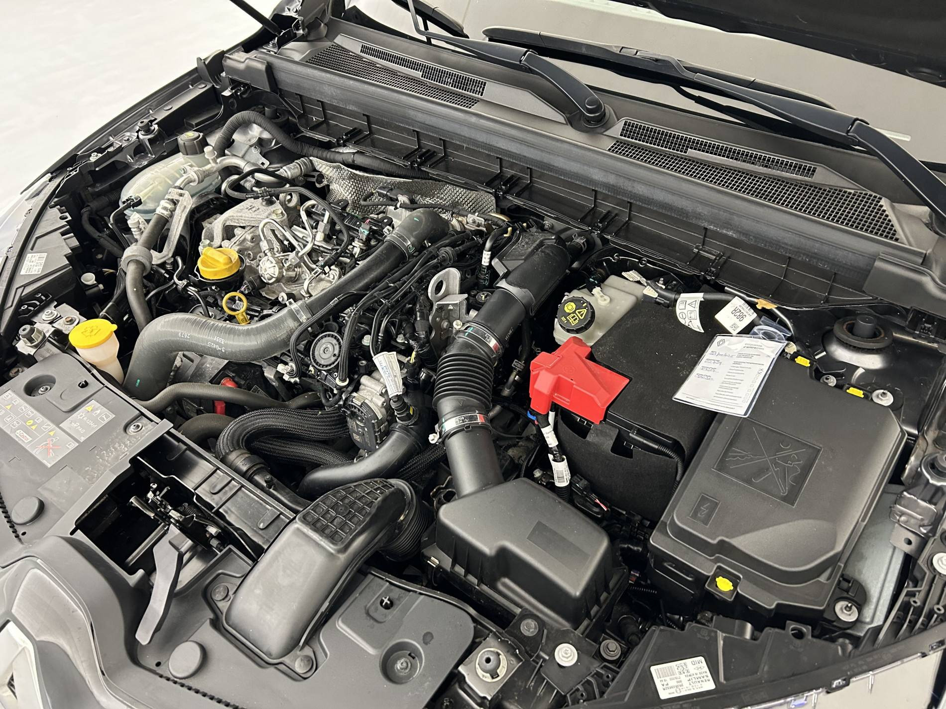 Vente en ligne Renault Arkana  mild hybrid 140 EDC FAP - 22 au prix de 22 690 €