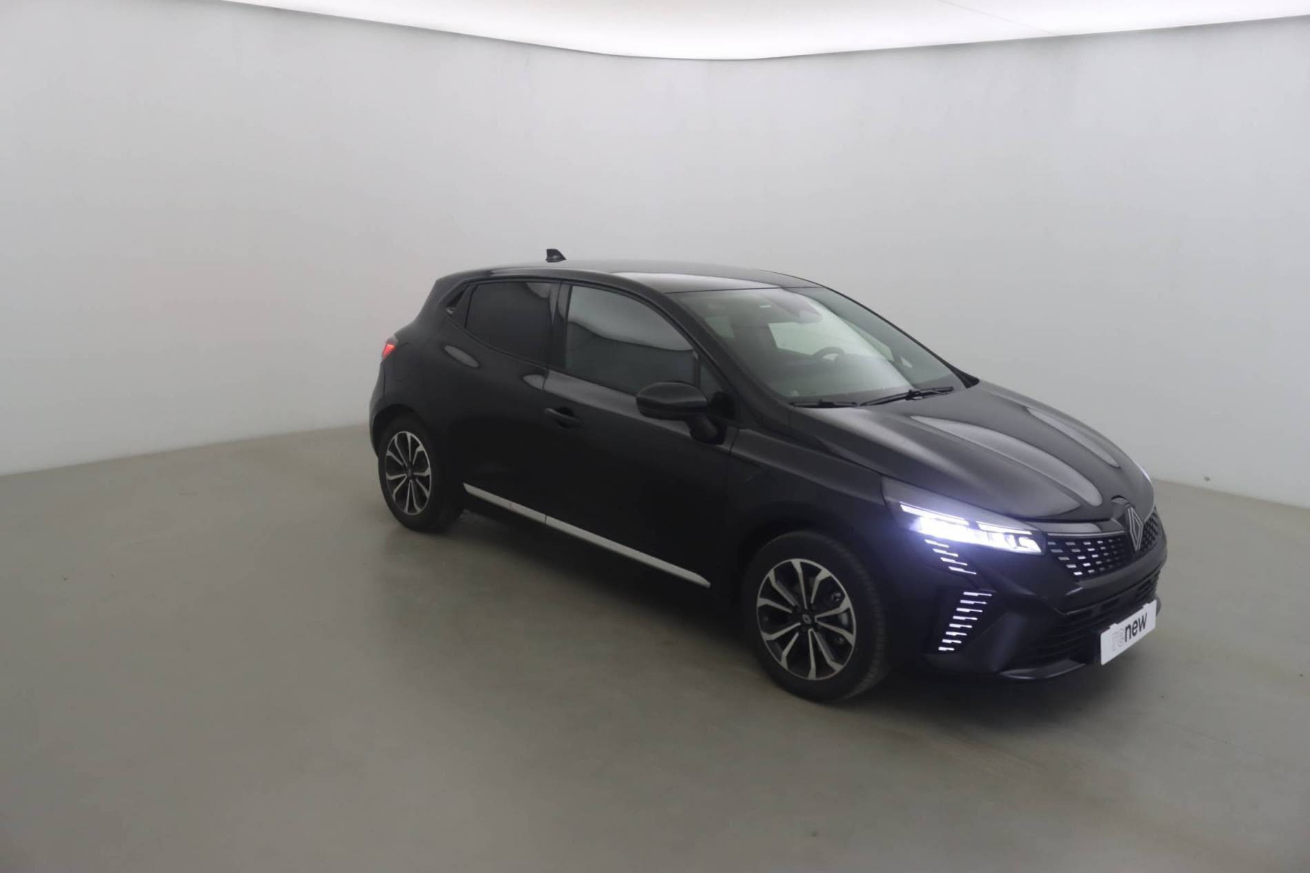 Vente en ligne Renault Clio 5 Clio E-Tech full hybrid 145 ch GSR2 au prix de 22 790 €