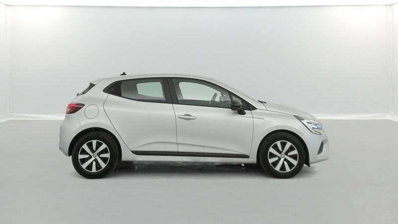 Vente en ligne Renault Clio 5 Clio TCe 90 au prix de 15 990 €