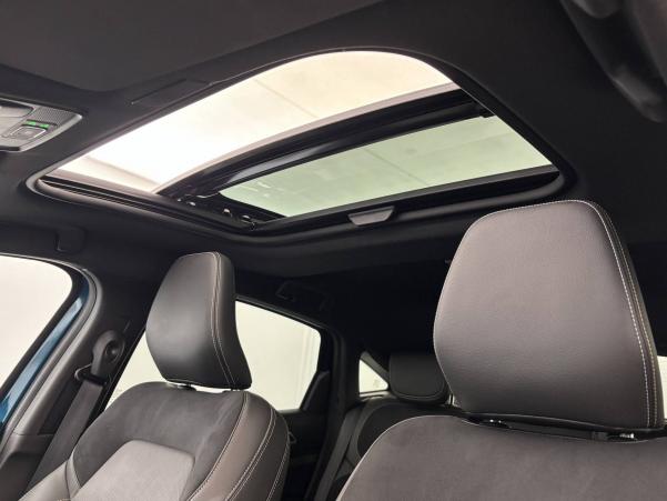 Vente en ligne Renault Arkana  E-Tech hybride 145 - 22 au prix de 24 990 €
