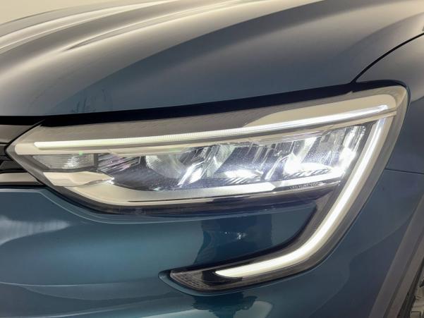 Vente en ligne Renault Arkana  E-Tech hybride 145 - 22 au prix de 24 990 €