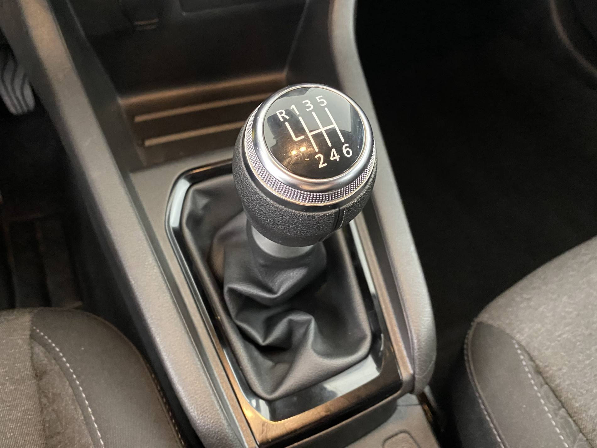 Vente en ligne Renault Clio 5 Clio TCe 90 - 21N au prix de 16 490 €