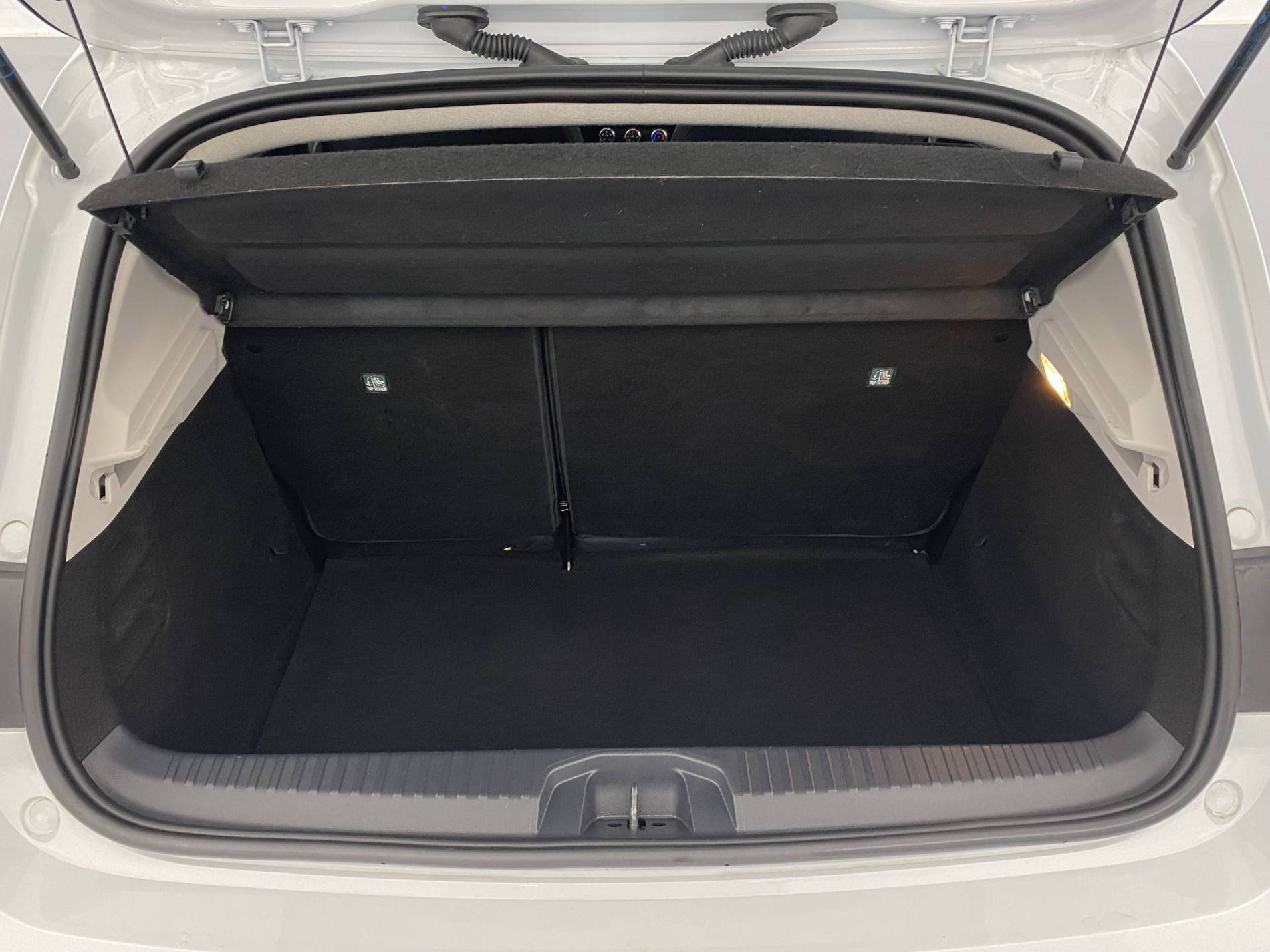 Vente en ligne Renault Clio 5 Clio TCe 90 - 21N au prix de 13 990 €