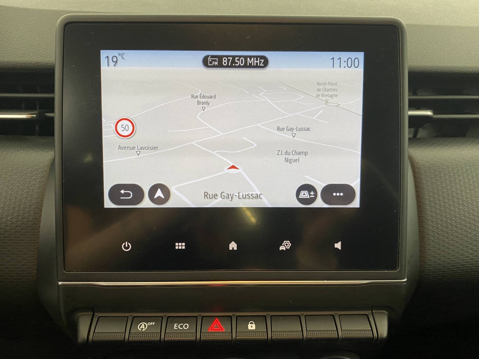 Vente en ligne Renault Clio 5 Clio TCe 90 - 21N au prix de 16 490 €