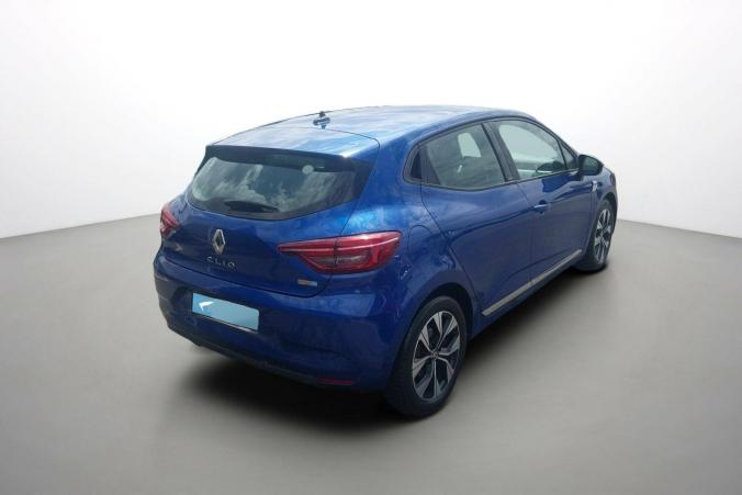 Vente en ligne Renault Clio 5 Clio E-Tech 140 au prix de 16 490 €