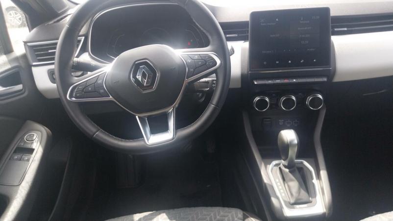 Vente en ligne Renault Clio 5 Clio E-Tech 140 au prix de 16 490 €