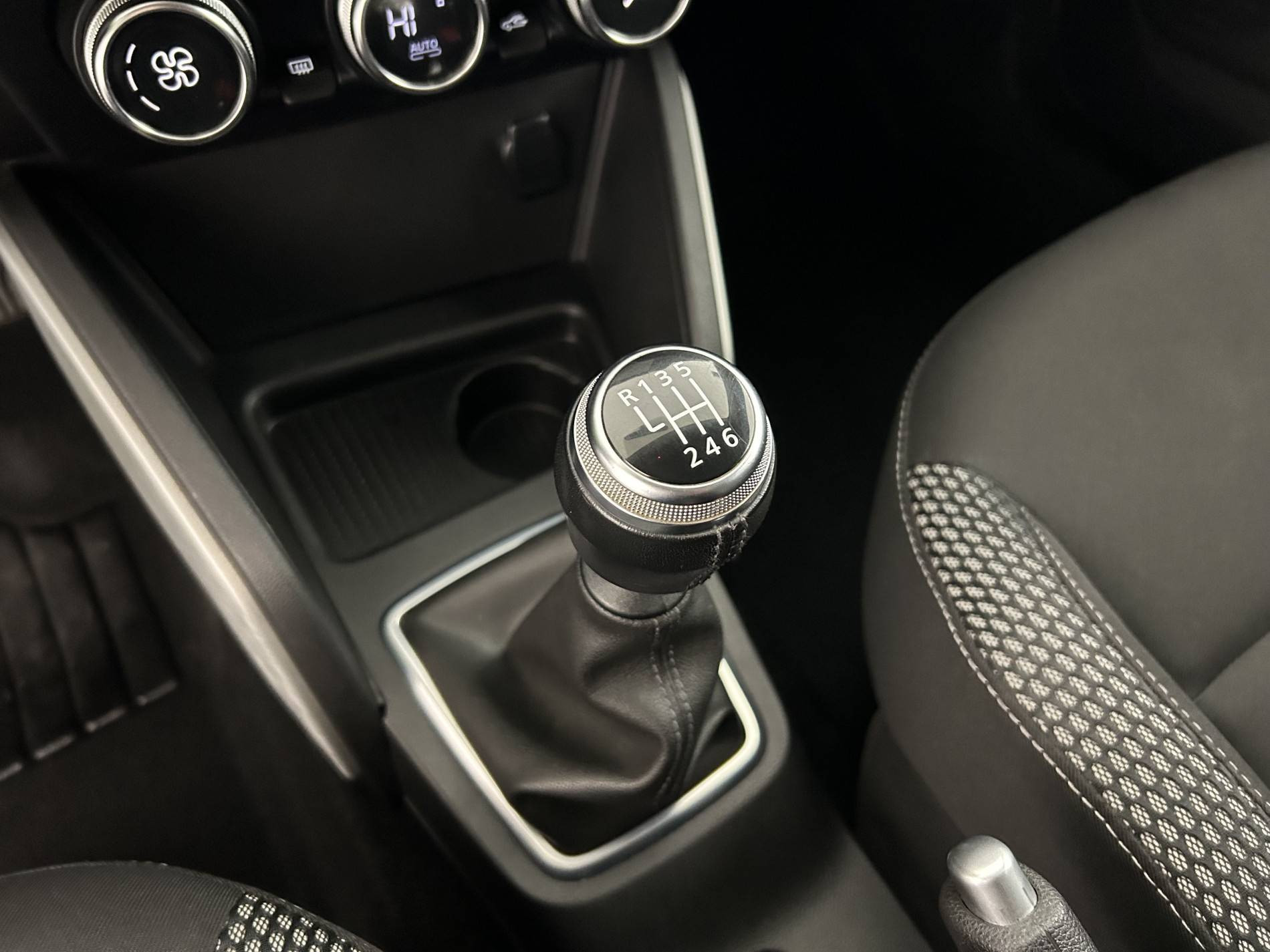 Vente en ligne Dacia Duster  Blue dCi 115 4x2 au prix de 17 290 €