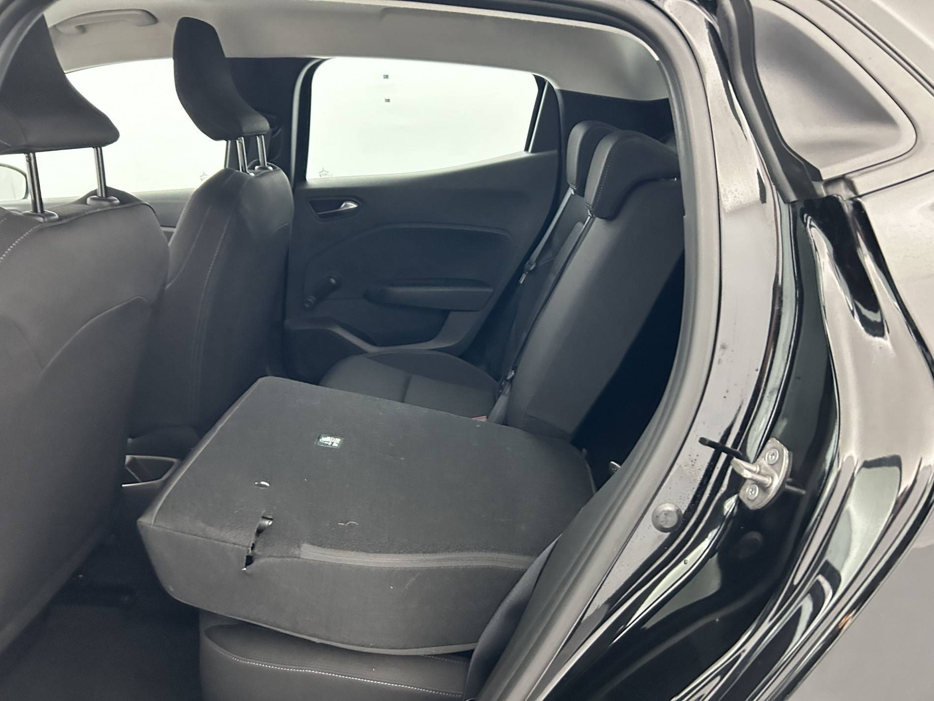 Vente en ligne Renault Clio 5 Clio TCe 90 au prix de 14 890 €