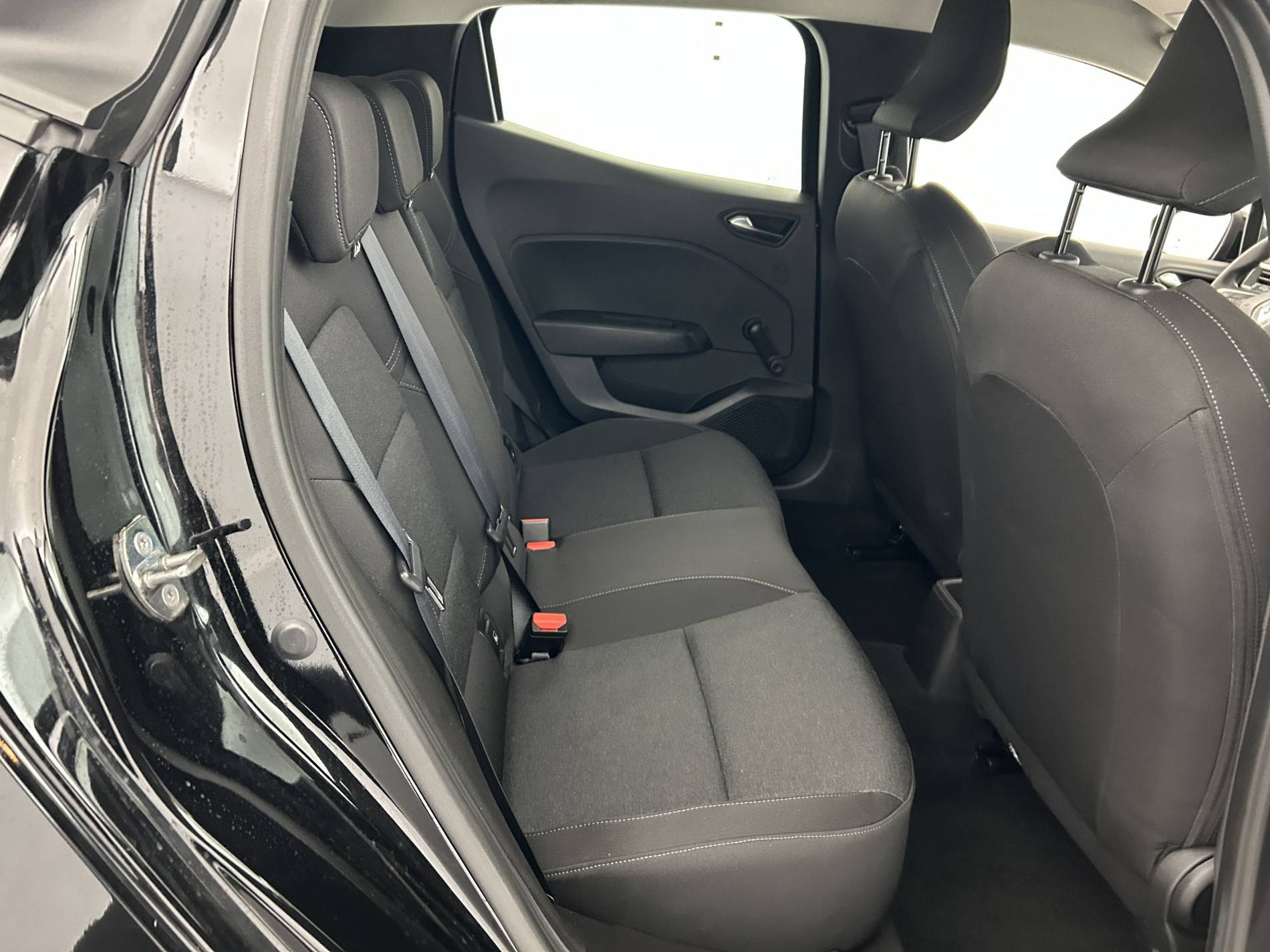 Vente en ligne Renault Clio 5 Clio TCe 90 au prix de 14 890 €