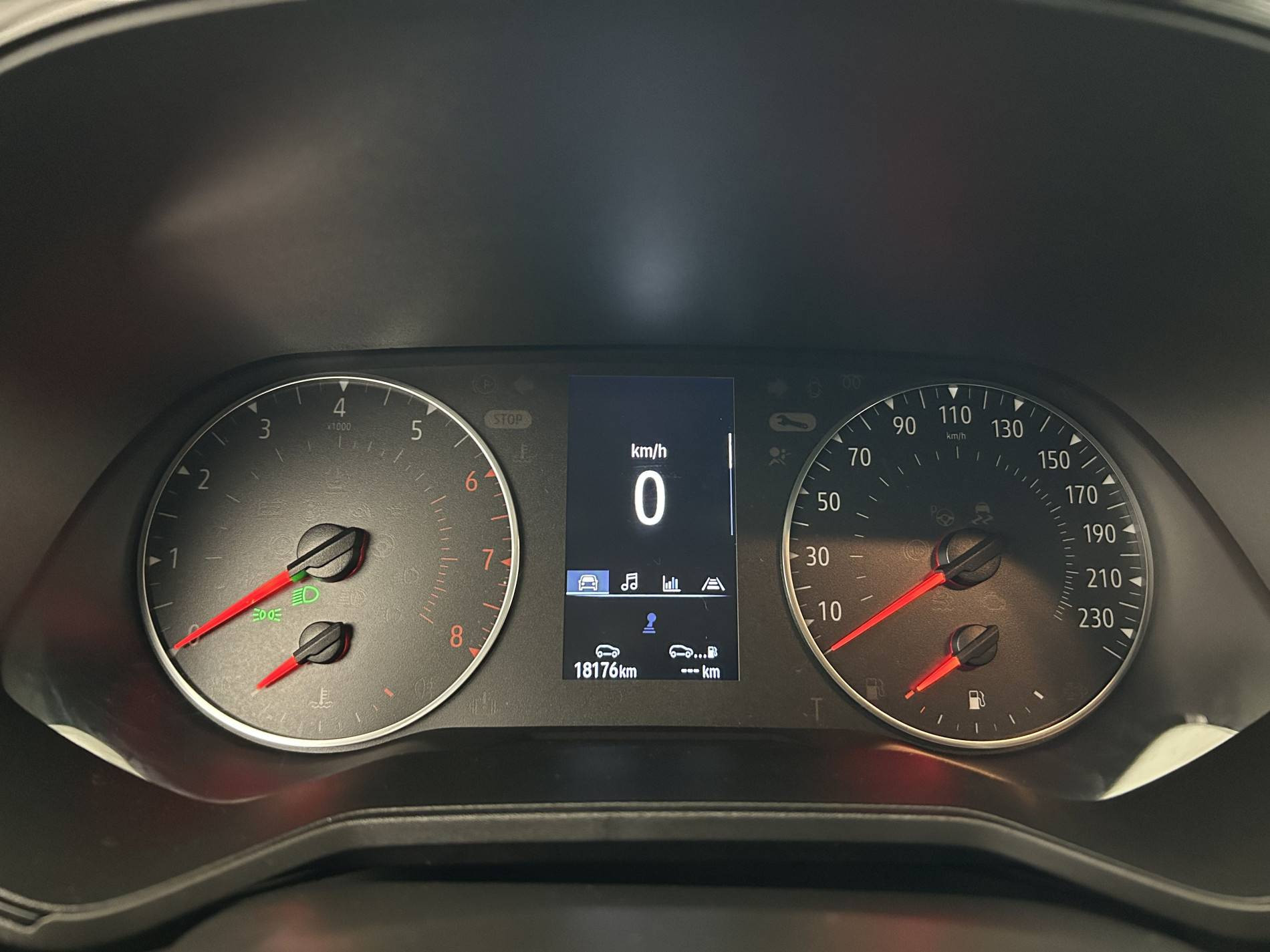 Vente en ligne Renault Clio 5 Clio TCe 90 au prix de 14 990 €