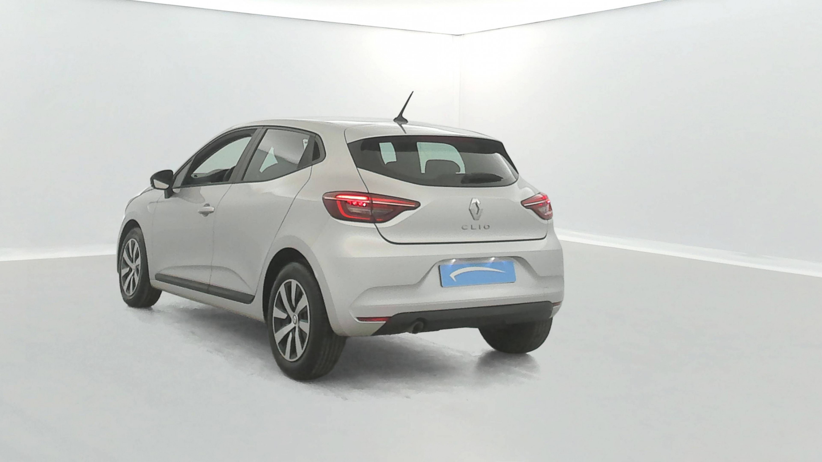 Vente en ligne Renault Clio 5 Clio TCe 90 au prix de 14 990 €