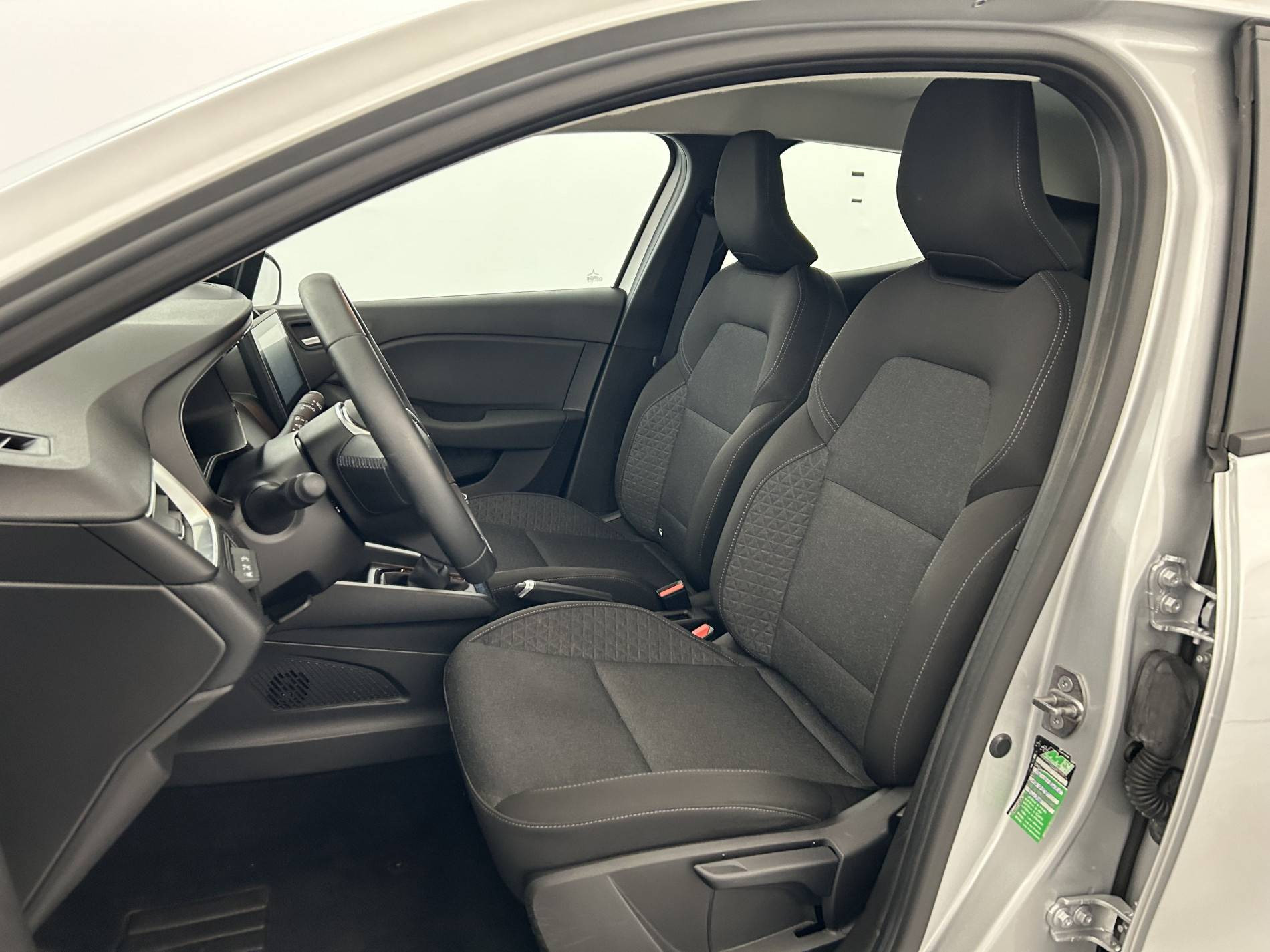 Vente en ligne Renault Clio 5 Clio TCe 90 au prix de 14 990 €