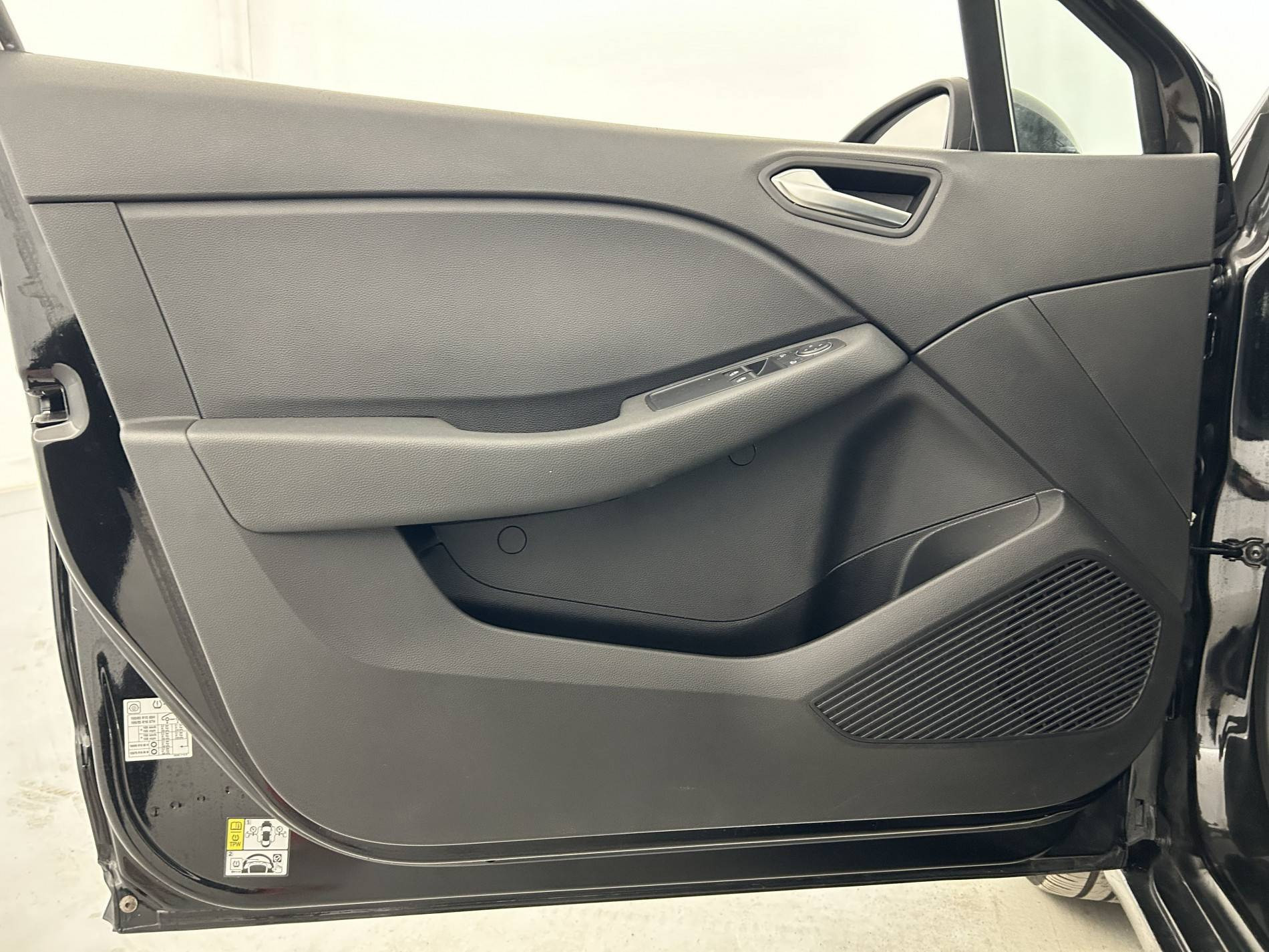 Vente en ligne Renault Clio 5 Clio TCe 90 au prix de 14 890 €