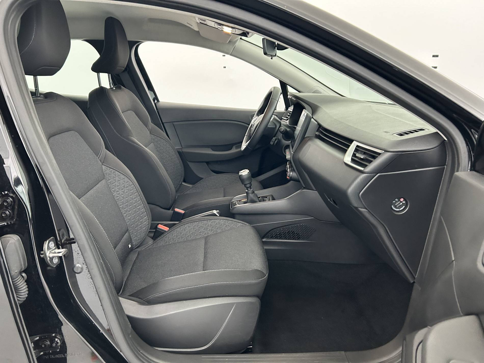 Vente en ligne Renault Clio 5 Clio TCe 90 au prix de 14 890 €