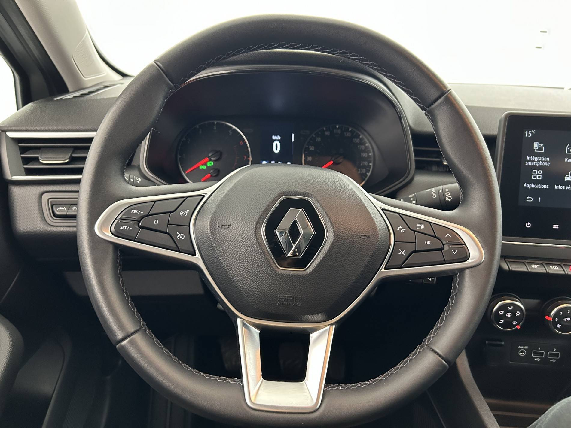 Vente en ligne Renault Clio 5 Clio TCe 90 au prix de 14 990 €