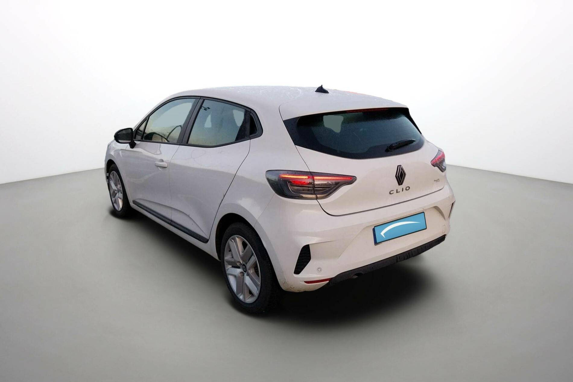 Vente en ligne Renault Clio 5 Clio TCe 90 au prix de 15 990 €