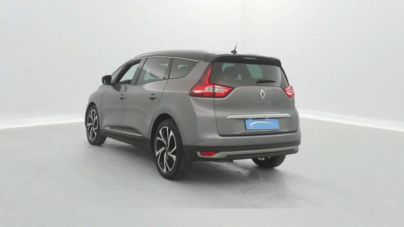 Vente en ligne Renault Grand Scenic 4 Grand Scenic TCe 160 FAP EDC au prix de 21 900 €