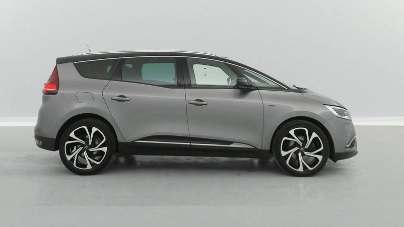 Vente en ligne Renault Grand Scenic 4 Grand Scenic TCe 160 FAP EDC au prix de 21 900 €