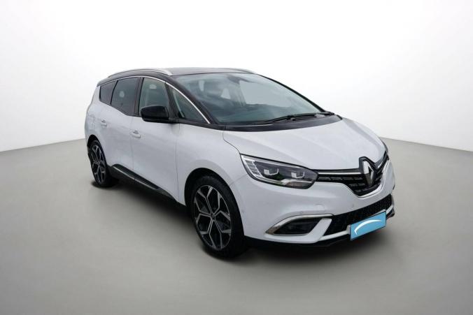 Vente en ligne Renault Grand Scenic 4 Grand Scenic TCe 140 EDC au prix de 25 990 €