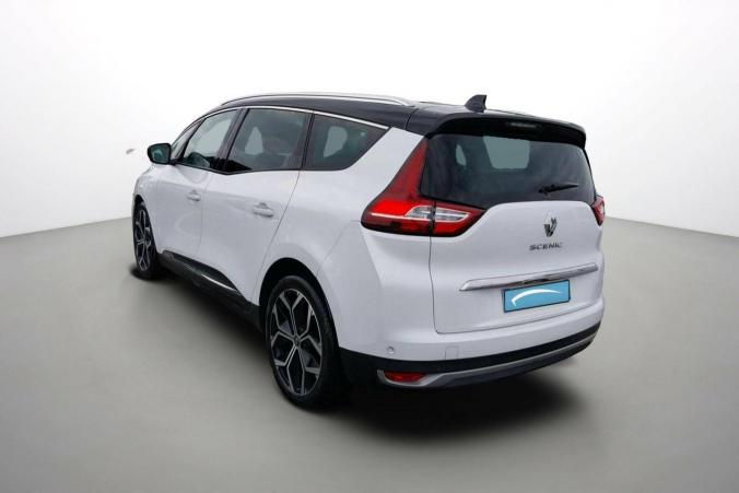 Vente en ligne Renault Grand Scenic 4 Grand Scenic TCe 140 EDC au prix de 25 990 €