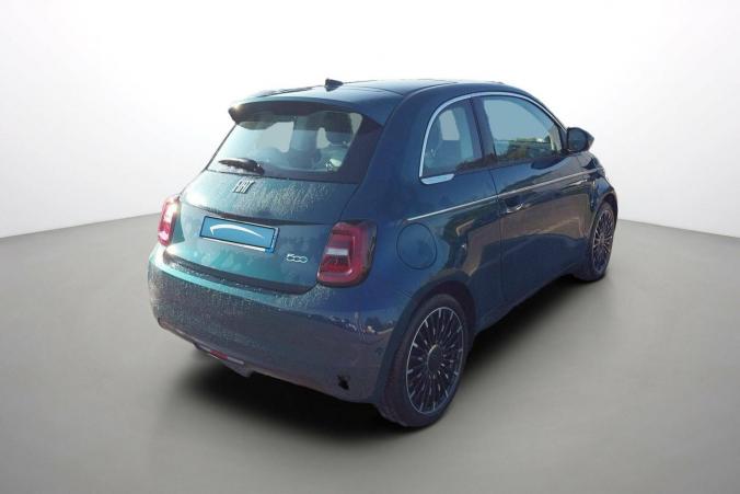 Vente en ligne Fiat 500 électrique 500 e 118 ch au prix de 15 900 €