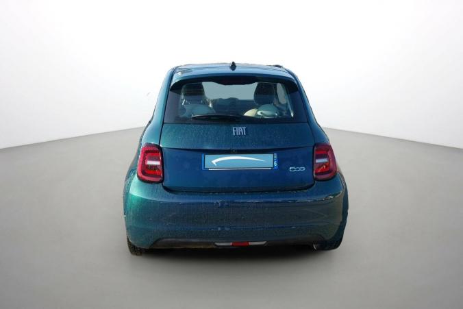 Vente en ligne Fiat 500 électrique 500 e 118 ch au prix de 15 900 €