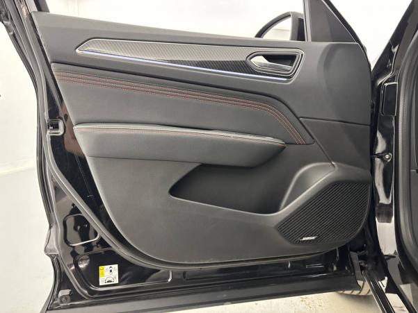 Vente en ligne Renault Arkana  E-Tech 145 - 21B au prix de 24 900 €