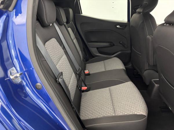 Vente en ligne Renault Clio 5 Clio E-Tech 140 au prix de 16 490 €