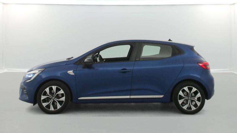 Vente en ligne Renault Clio 5 Clio E-Tech 140 au prix de 16 490 €
