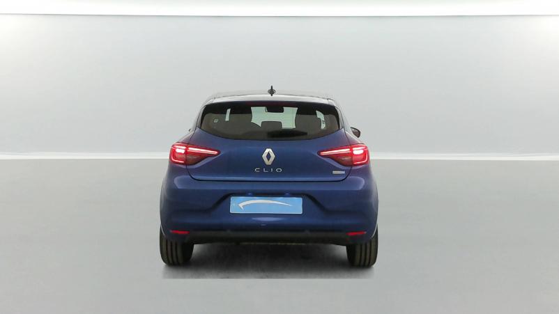 Vente en ligne Renault Clio 5 Clio E-Tech 140 au prix de 16 490 €