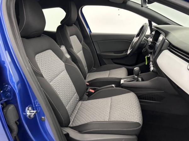 Vente en ligne Renault Clio 5 Clio E-Tech 140 au prix de 16 490 €