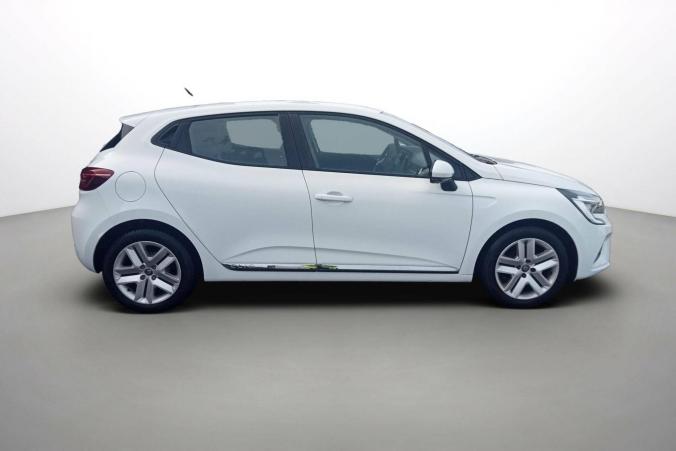 Vente en ligne Renault Clio 5 Clio TCe 90 - 21 au prix de 14 990 €