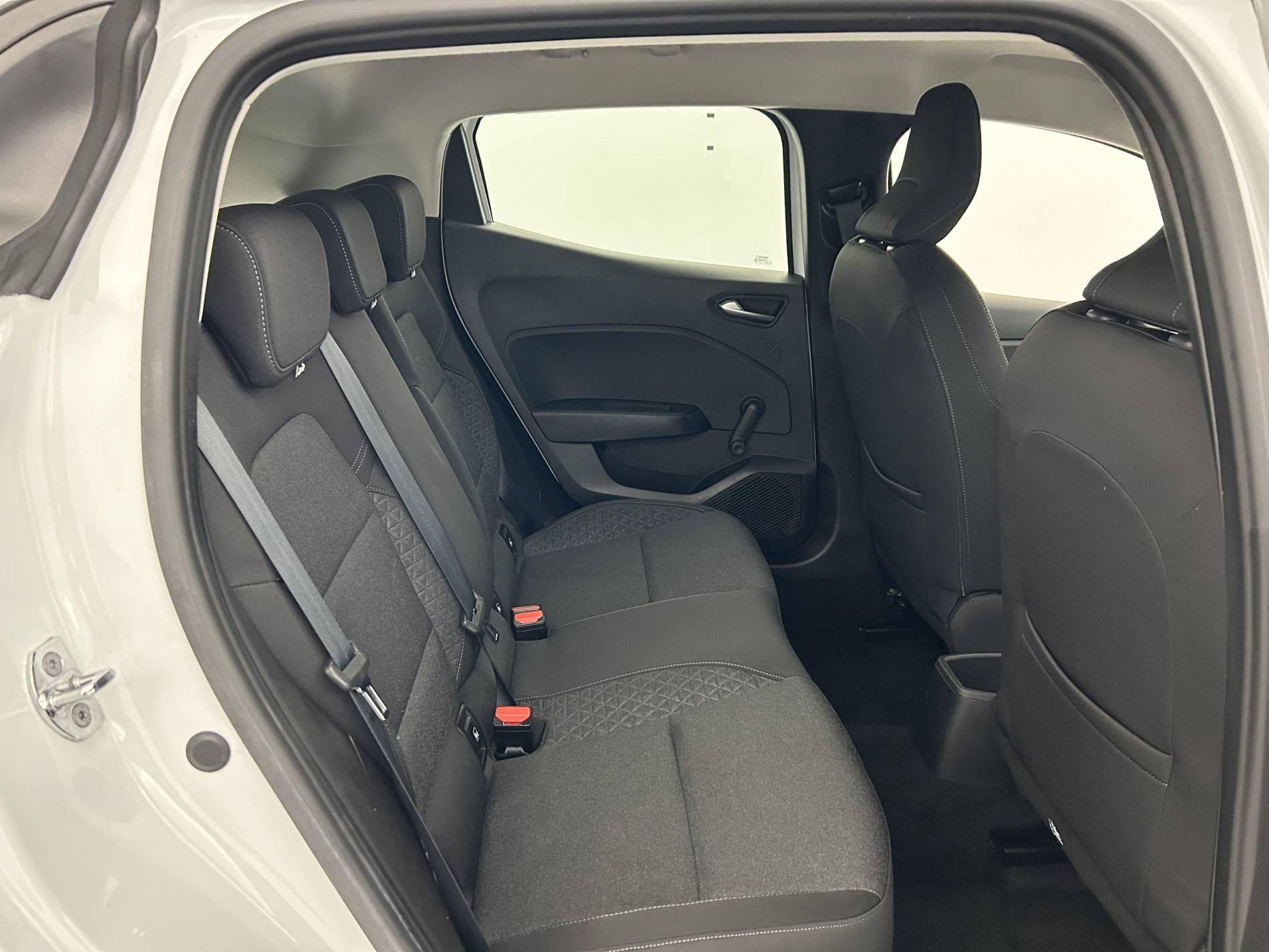 Vente en ligne Renault Clio 5 Clio Blue dCi 85 au prix de 13 690 €