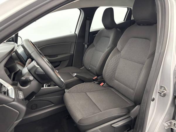 Vente en ligne Renault Clio 5 Clio TCe 90 au prix de 15 500 €
