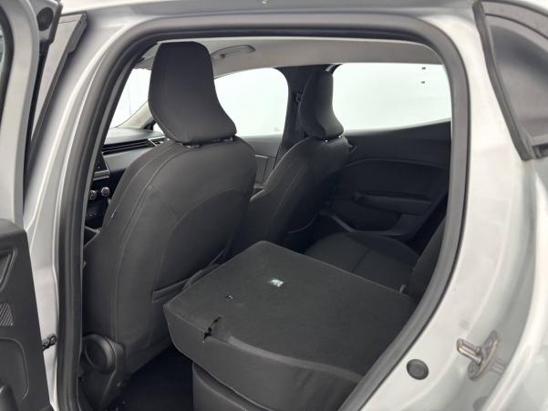 Vente en ligne Renault Clio 5 Clio TCe 90 au prix de 15 500 €