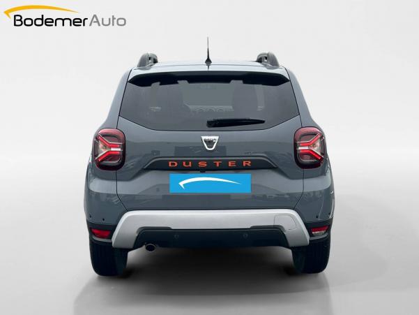 Vente en ligne Dacia Duster  TCe 150 FAP 4x2 EDC au prix de 21 490 €